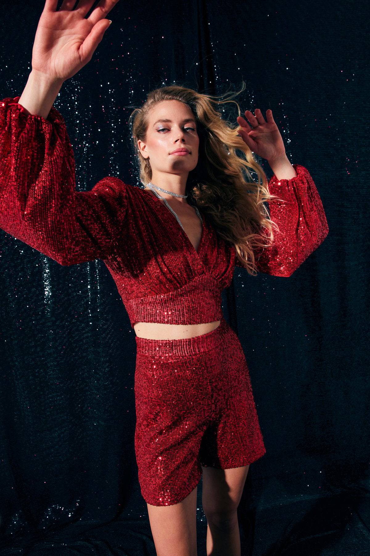 Sequin Detailed Shorts - Red - LussoCA