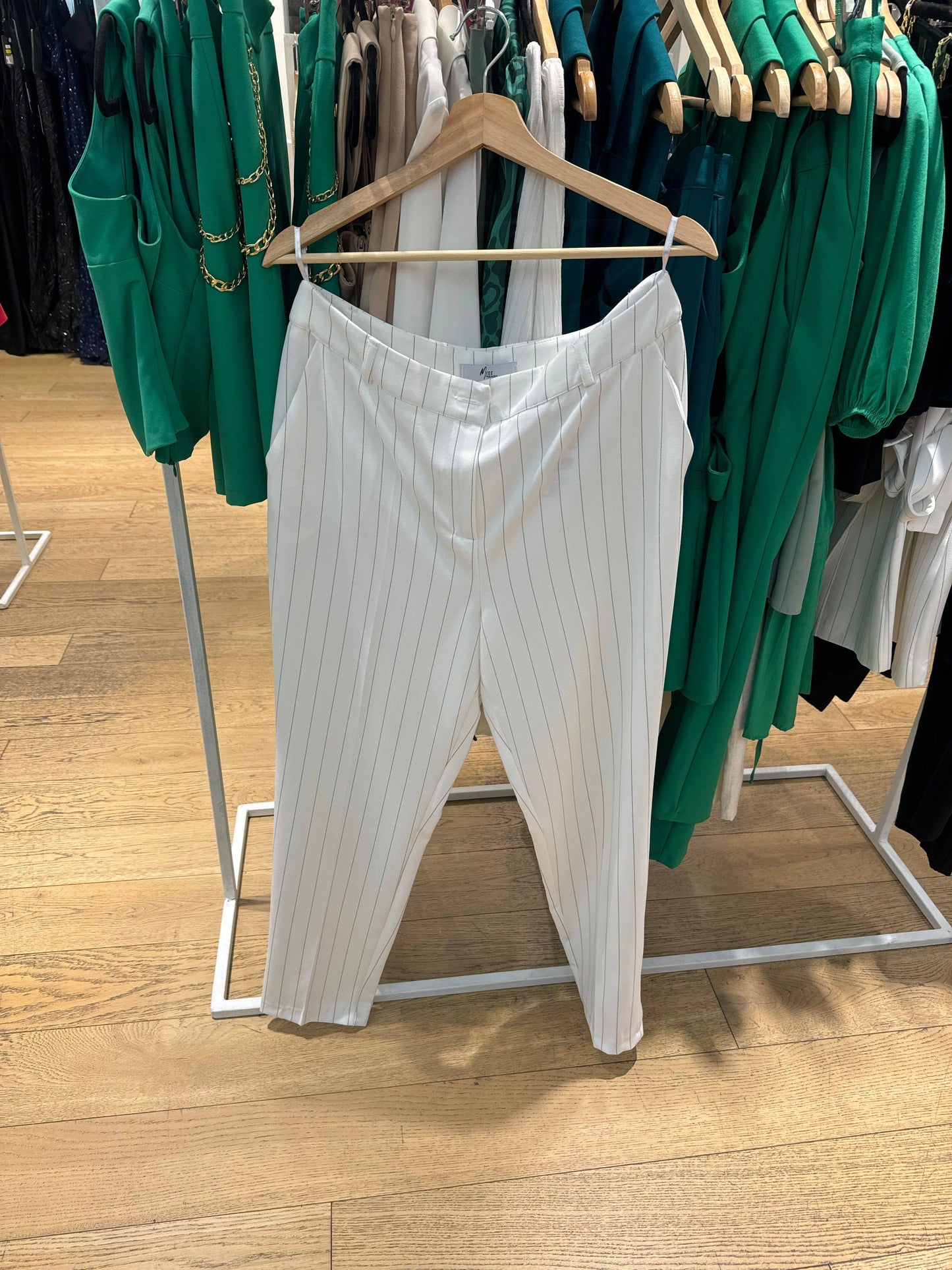 Pinstripe Stretchy Crepe Straight Pants - White