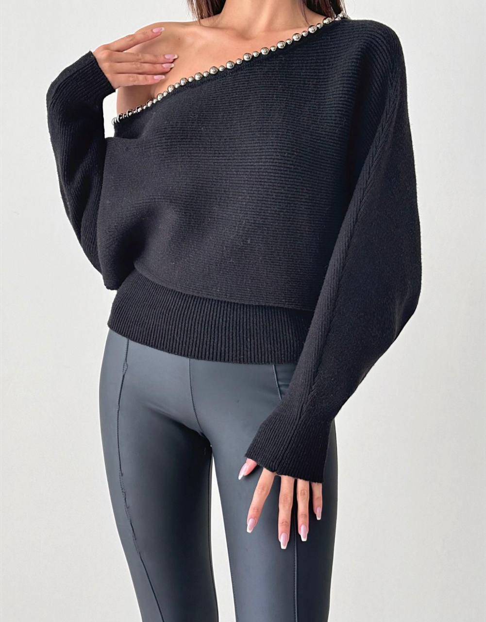 Off Shoulder Knit Sweater Black