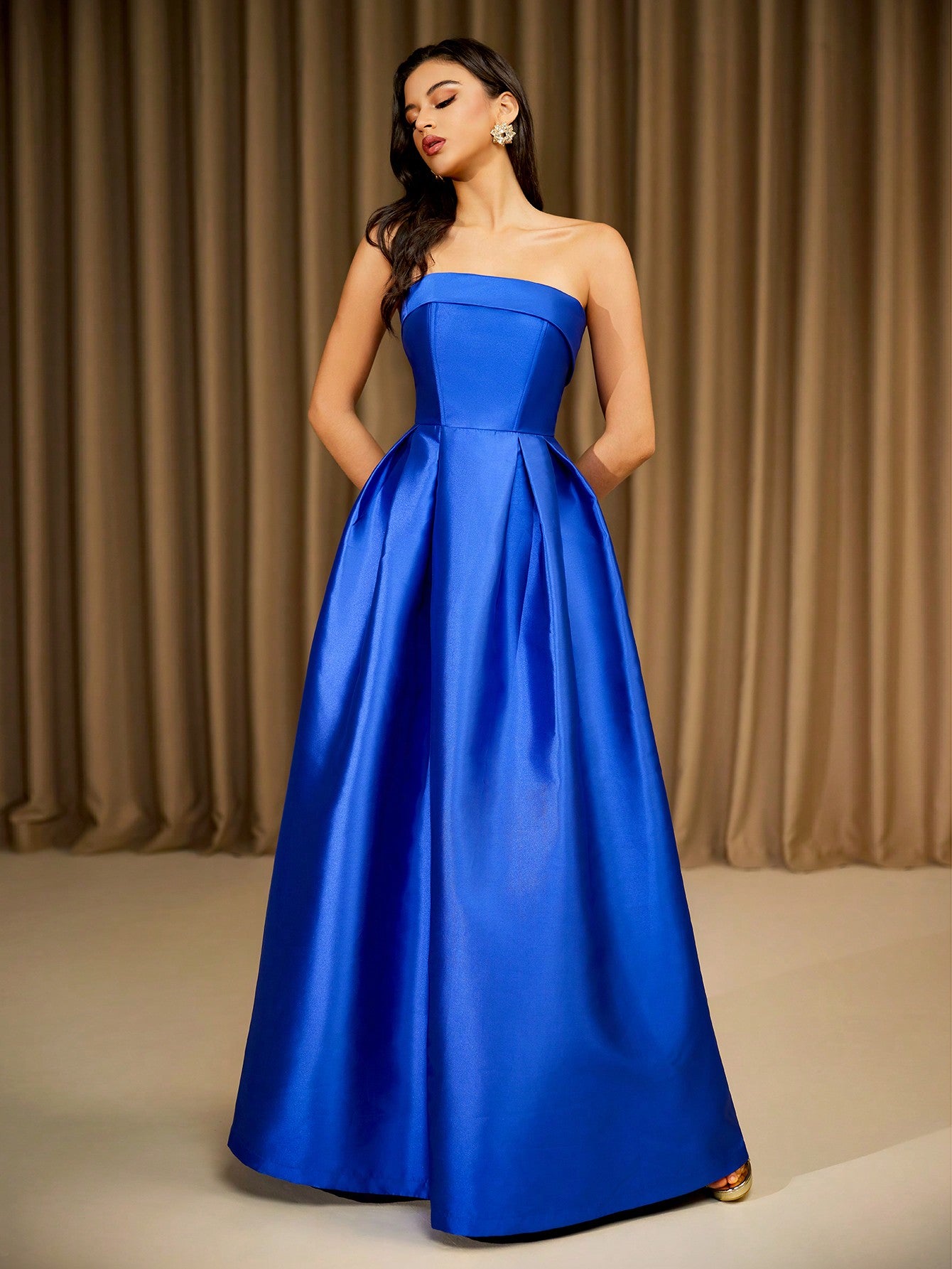 Royal blue strapless prom dress with box pleats and floor-length satin skirt – formal evening gown