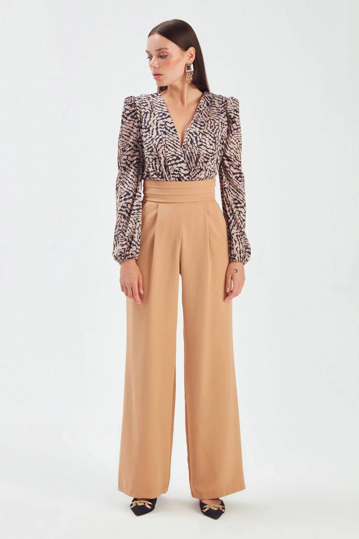 Waist Detailed Pocket Crepe Trousers - Camel - LussoCA
