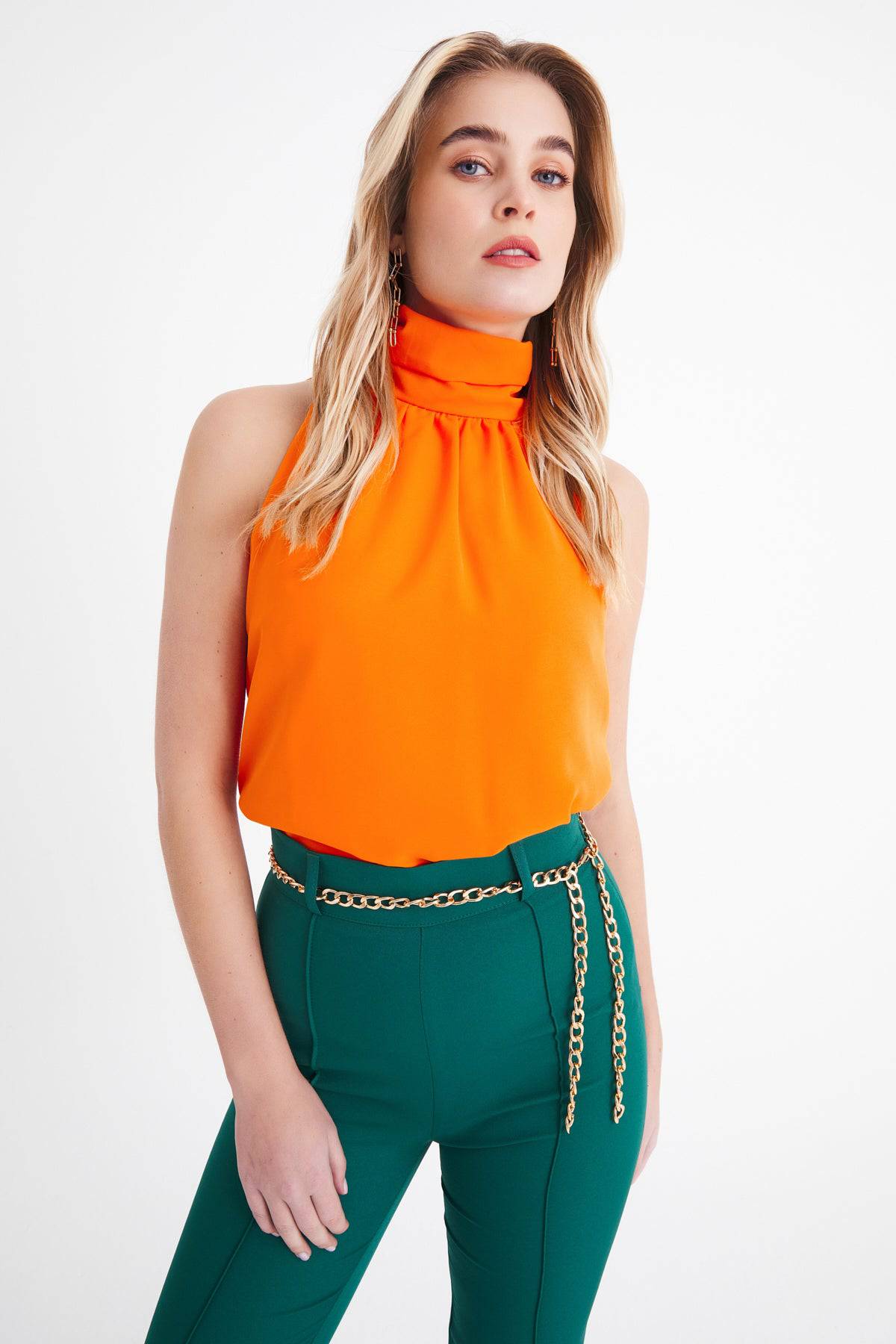 Sleeveless Top with ruffle neckline - ORANGE