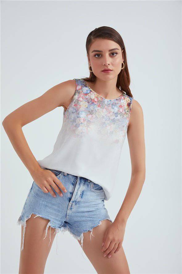 Crew Neck Ambre Floral Printed Georgette Top - White - LussoCA