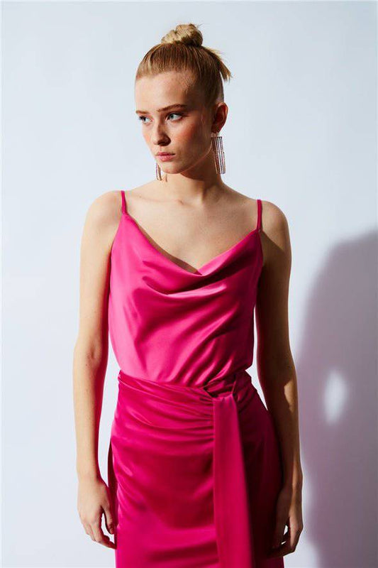 Plunging Neck Satin Cami - Pink - LussoCA