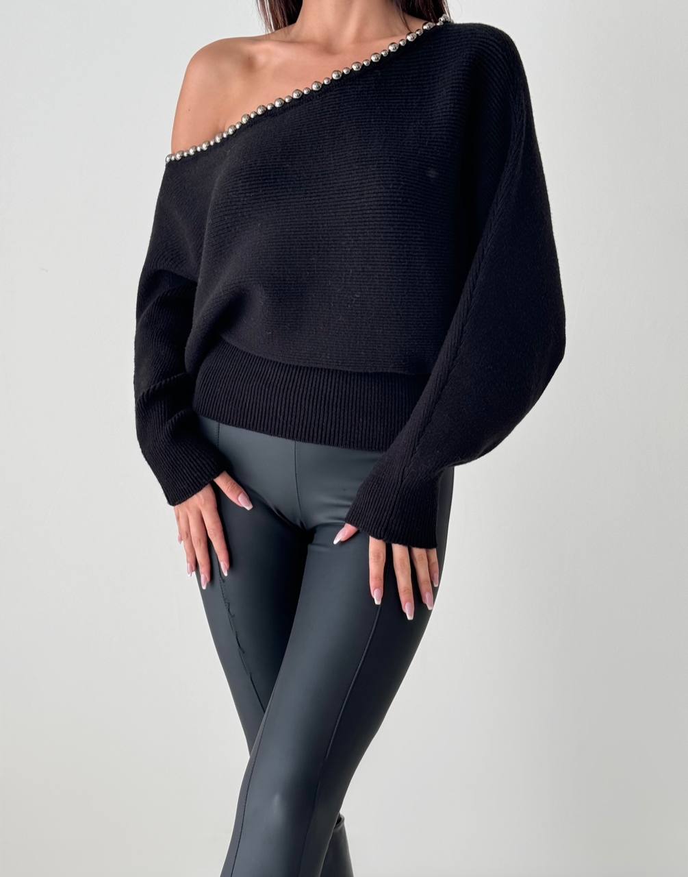 Off-Shoulder Knit Sweater - Black