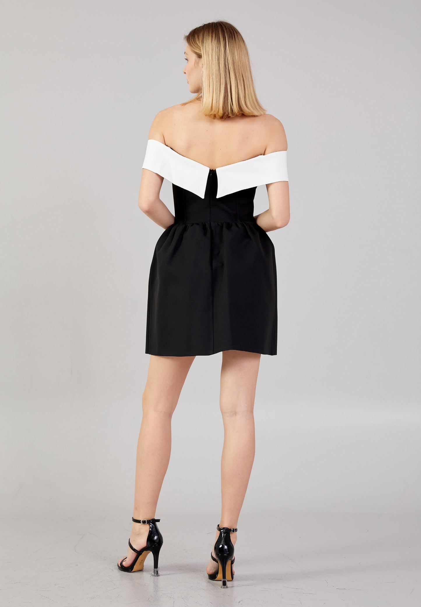 Black and white short dress - LussoCA