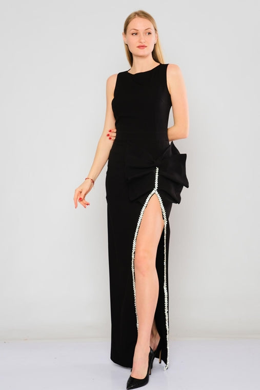 Maxi Sleevless Evening Gown with Beaded Slit Dresses - Black