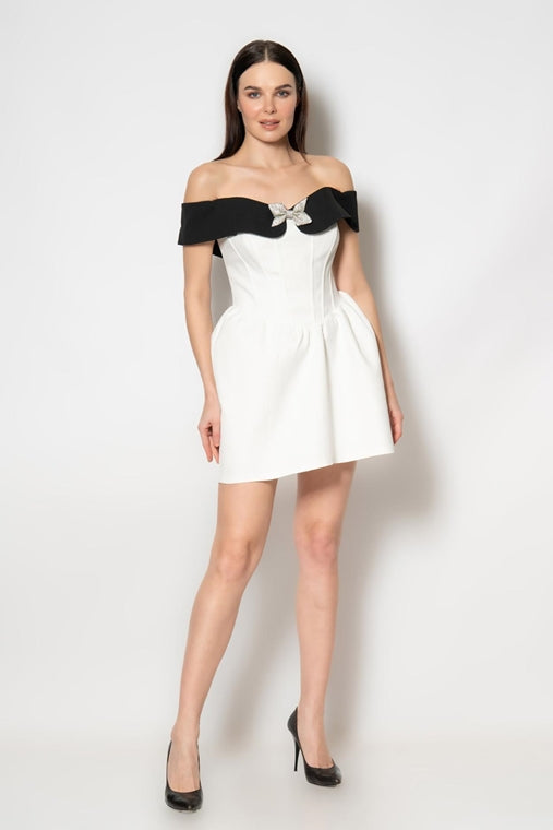 Off-Shoulder Black Collar Mini Dress - White