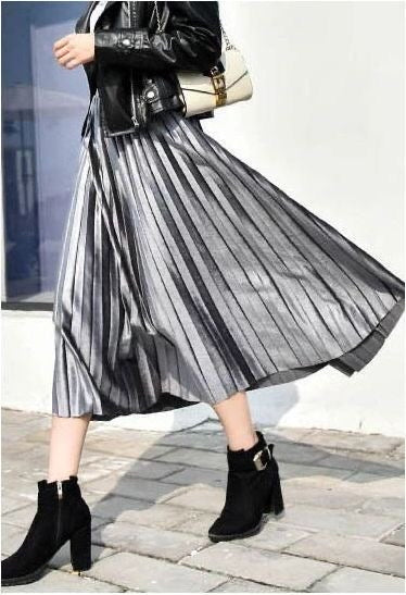 Trendy Shiny Satin Pleated Skirt - LussoCA