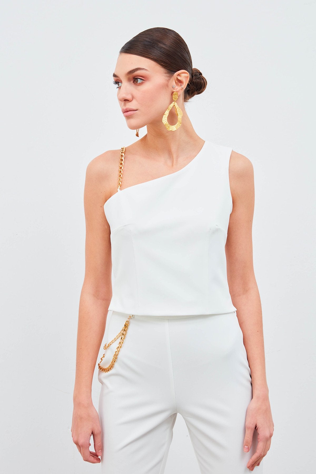 Chain Strap Detailed Crop Blouse - White - LussoCA