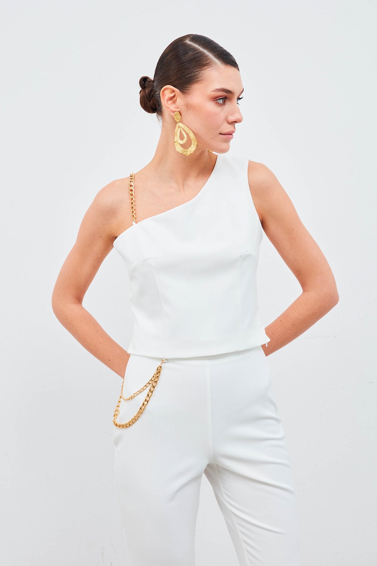 Chain Strap Detailed Crop Blouse - White - LussoCA