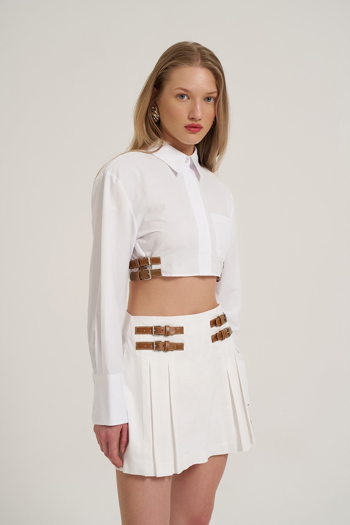 Crop Shirt with Belt Accessory - White - LussoCA